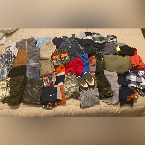 Carhartt Other - Big clothes bundle!! Boy / gender neutral